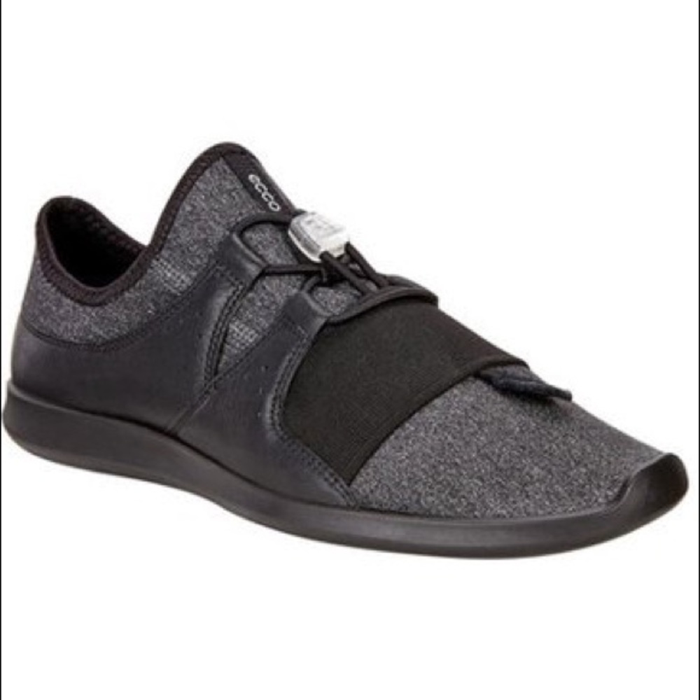 Women’s ECCO Sense Elastic Toggle Sneaker